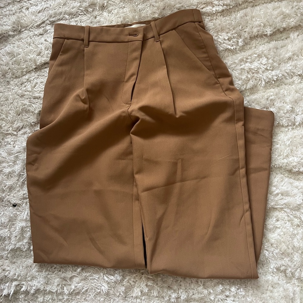 Abercrombie Crossover Tan Dress Pants